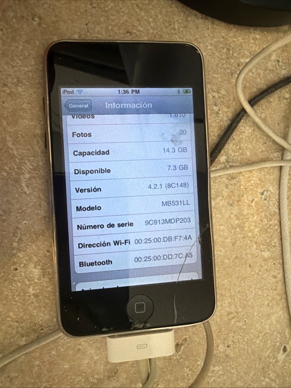 Apple iPod Touch Black with Silver Trim 16GB MB531LL
